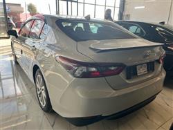 تۆیۆتا کامری